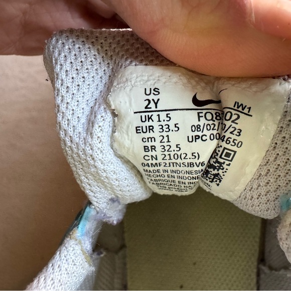 KIDS' NIKE COURT BOROUGH LOW RECRAFT SNEAKERS - Picture 8 of 9